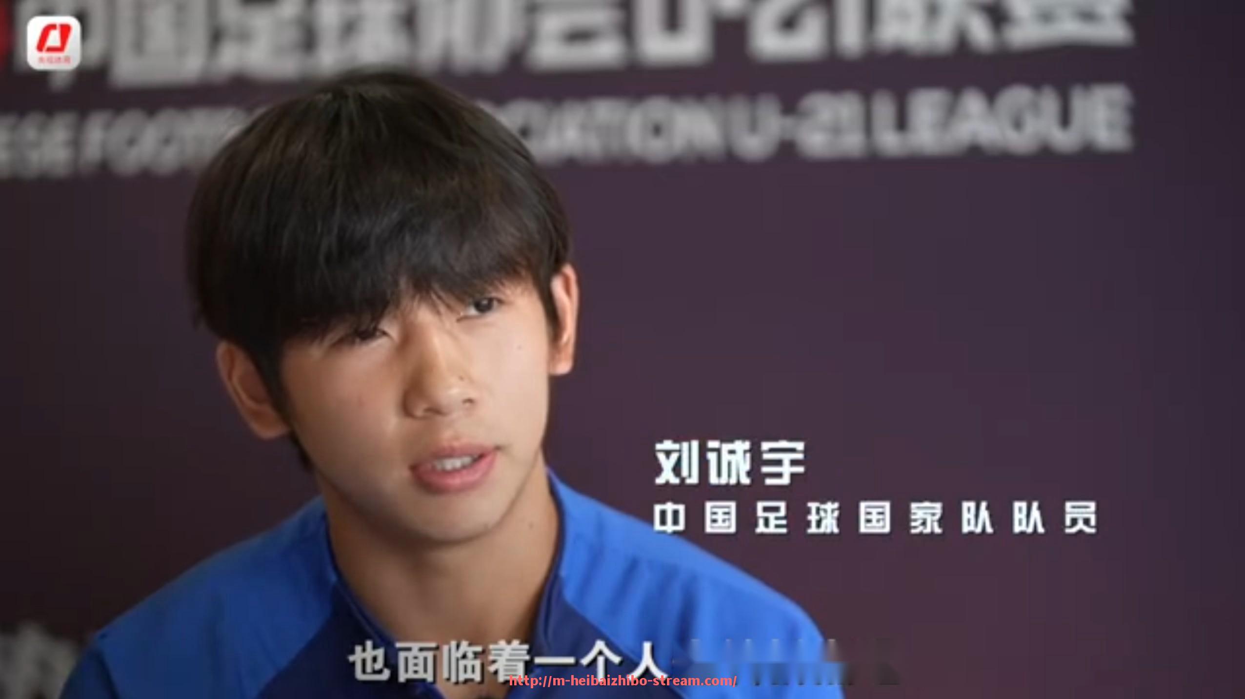 黑白体育直播-欧冠小组赛阶段比赛有哪些关键对决值得关注?(欧冠小组赛什么意思)